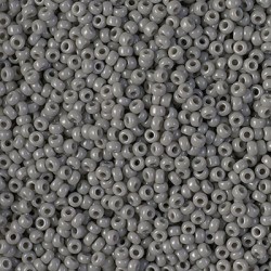 ROUND ROCAILLE 15/0 Opaque Falcon Grey 499 ROUND ROCAILLE 15/0 Opaque Falcon Grey 499