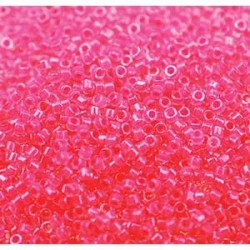 DELICA ROUND 11/0 (1,6mm), DB-2035 Luminous Wild Strawberry DELICA ROUND 11/0 (1,6mm), DB-2035 Luminous Wild Strawberry