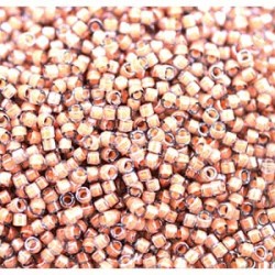DELICA ROUND 11/0 (1,6mm), DB-2044 Luminous Guava DELICA ROUND 11/0 (1,6mm), DB-2044 Luminous Guava
