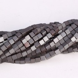 Hematite Mini Cube Matted 1,5 mm