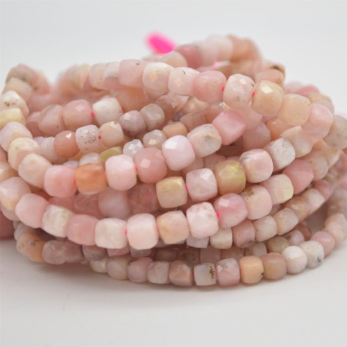 БЕРИЛ (МОРГАНИТ ФАСЕТИРАН  КУБ  2,5 mm