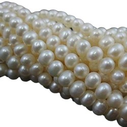 Freshwater Pearls Round 4.5 mm A Grade Freshwater Pearls Round 4.5 mm A Grade