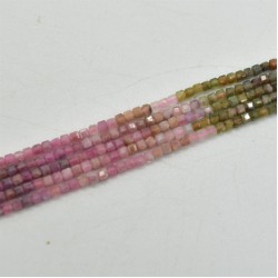 ТУРМАЛИН ПРЕЛИВАЩ ФАСЕТИРАН  КУБ  2,5 mm