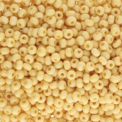 ROUND ROCAILLES 11/0  BEIGE Opaque 06012 ROUND ROCAILLES 11/0  BEIGE Opaque 06012
