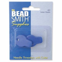 NEEDLE THREADER WITH CUTTER- 2 PIECES PER CARD NEEDLE THREADER WITH CUTTER- 2 PIECES PER CARD