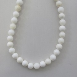 Mother of pearl - 5mm  Mother of pearl - 5mm
