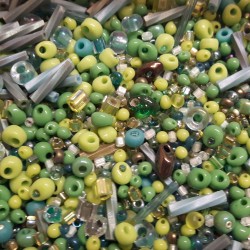 MIYUKI GREEN BEAD SOUP MIYUKI GREEN BEAD SOUP