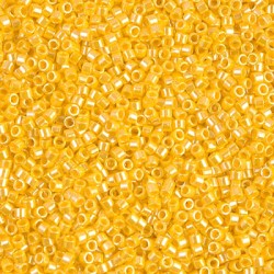 DELICA ROUND 11/0 (1,6mm), DB-1562 Opaque Canary Yellow Luster DELICA ROUND 11/0 (1,6mm), DB-1562 Opaque Canary Yellow Luster