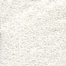 DELICA ROUND 11/0 (1,6mm), DB-351 Matte White DELICA ROUND 11/0 (1,6mm), DB-351 Matte White
