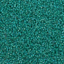 DELICA ROUND 11/0 (1,6mm), DB-166 Opaque Turquoise AB DELICA ROUND 11/0 (1,6mm), DB-166 Opaque Turquoise AB