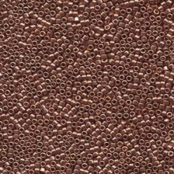 DELICA ROUND 11/0 (1,6mm), DB-40 Copper Plated DELICA ROUND 11/0 (1,6mm), DB-40 Copper Plated