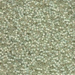 DELICA ROUND 11/0 (1,6mm), DB-1453 Pale Lime Opal DELICA ROUND 11/0 (1,6mm), DB-1453 Pale Lime Opal