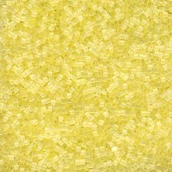DELICA ROUND 11/0 (1,6mm), DB-823 LIGHT YELLOW SILK SATIN DELICA ROUND 11/0 (1,6mm), DB-823 LIGHT YELLOW SILK SATIN