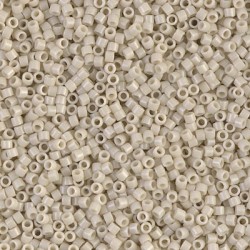 DELICA ROUND 11/0 (1,6mm), DB-261 Opaque Linen Luster  DELICA ROUND 11/0 (1,6mm), DB-261 Opaque Linen Luster