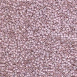 DELICA ROUND 11/0 (1,6mm), DB-1457 Pale Rose Opal DELICA ROUND 11/0 (1,6mm), DB-1457 Pale Rose Opal