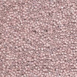 DELICA ROUND 11/0 (1,6mm), DB-1535 Opaque Pink Champagne Ceylon DELICA ROUND 11/0 (1,6mm), DB-1535 Opaque Pink Champagne Ceylon