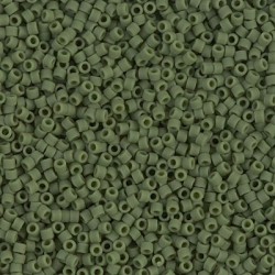 DELICA ROUND 11/0 (1,6mm), DB-1585 Matte Opaque Avocado DELICA ROUND 11/0 (1,6mm), DB-1585 Matte Opaque Avocado