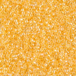 DELICA ROUND 11/0 (1,6mm), DB-233 Lined Crystal Yellow Luster DELICA ROUND 11/0 (1,6mm), DB-233 Lined Crystal Yellow Luster