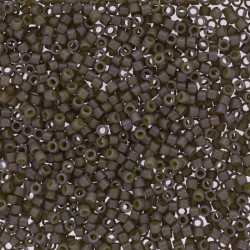 DELICA ROUND 11/0 (1,6mm), DB-2365 Duracoat Opaque Taupe DELICA ROUND 11/0 (1,6mm), DB-2365 Duracoat Opaque Taupe