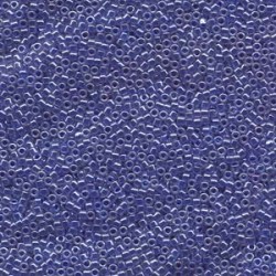 DELICA ROUND 11/0 (1,6mm), DB-243 Lined Crystal Medium Blue Luster DELICA ROUND 11/0 (1,6mm), DB-243 Lined Crystal Medium Blue Luster