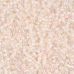DELICA ROUND 11/0 (1,6mm), DB-52  Off White AB DELICA ROUND 11/0 (1,6mm), DB-52  Off White AB