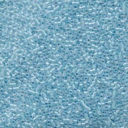 DELICA ROUND 11/0 (1,6mm), DB-57 Lined Sky Blue AB DELICA ROUND 11/0 (1,6mm), DB-57 Lined Sky Blue AB