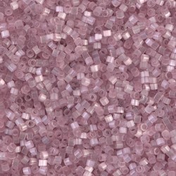 DELICA ROUND 11/0 (1,6mm), DB-678 Antique Rose Silk Satin  DELICA ROUND 11/0 (1,6mm), DB-678 Antique Rose Silk Satin
