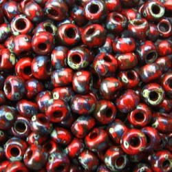 ROUND ROCAILLE 11/0 Picasso Opaque  Red Garnet 4513 ROUND ROCAILLE 11/0 Picasso Opaque  Red Garnet 4513