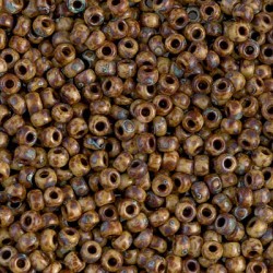 ROUND ROCAILLE 6/0 Picasso Opaque Brown Tan 4517 8,5g ROUND ROCAILLE 6/0 Picasso Opaque Brown Tan 4517 8,5g