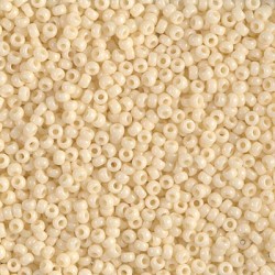 ROUND ROCAILLE 11/0 Opaque Dark Cream 492 ROUND ROCAILLE 11/0 Opaque Dark Cream 492