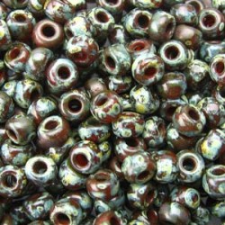 ROUND ROCAILLE 8/0  PICASSO RED BROWN TRANSPARENT 4503 ROUND ROCAILLE 8/0  PICASSO RED BROWN TRANSPARENT 4503