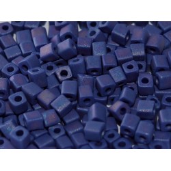 Куб 1,8 мм син опак АВ 414FR/ 8,2 гр.