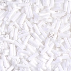 Bugles #2 - 6 x 1,7 mm White Opaque 402 Bugles #2 - 6 x 1,7 mm White Opaque 402