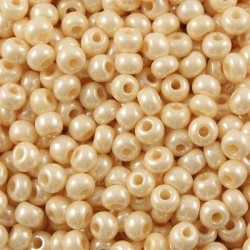 ROUND ROCAILLES 8/0 Cream Luster- 46112 ROUND ROCAILLES 8/0 Cream Luster- 46112