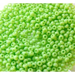 ROUND ROCAILLES  11/0 Opaque Green 53410- 50gr. ROUND ROCAILLES  11/0 Opaque Green 53410- 50gr.