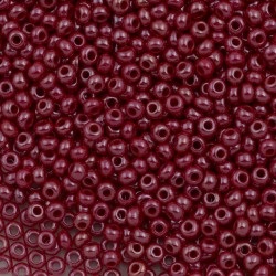 ROUND ROCAILLES 11/0 Opaque Luster Red 98190 ROUND ROCAILLES 11/0 Opaque Luster Red 98190