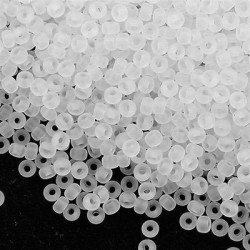 ROUND ROCAILLE 11/0 Transparent Frost 131F ROUND ROCAILLE 11/0 Transparent Frost 131F