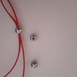 Brass Bead 6 mm with Rubber Tube (Ideal for Holding 2 Cords of 1mm) Rhodium Plated Brass Bead 6 mm with Rubber Tube (Ideal for Holding 2 Cords of 1mm) Rhodium Plated