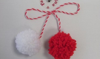 Making pompons Making pompons