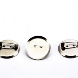 BROOCH PIN- 20 mm / base: 25mm BROOCH PIN- 20 mm / base: 25mm